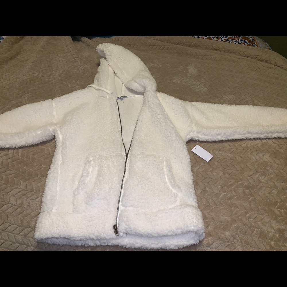 White Sherpa zip up